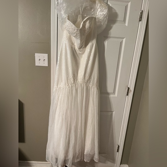 Signature Dresses & Skirts - Wedding Dress